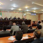 ادامه چانه‌زنی‌ها برای اختصاص سهمیه بنزین صنوف حمل و نقل