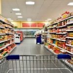 توزیع یک هزار و ۲۱۲ تن کالای اساسی در مهاباد