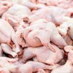 فروش مرغ بالاتر از نرخ دولتی ممنوع و تخلف است