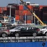 احتمال کاهش ۲۵ تا ۳۰ درصدی قیمت خودروهای خارجی با واردات
