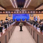 نشست هم‌اندیشی وزیر صنعت، معدن و تجارت با اصناف/ تصاویر