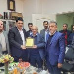 رئیس اتحادیه فروشندگان لوازم شوفاژ و تهویه مطبوع تهران تجلیل شد