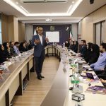 برگزاری کارگاه تکنیک‌های رفتار حرفه‌ای در جلسات کاری
