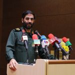 برای هر شهید صنفی در محل کسب او مراسماتی برگزار شود