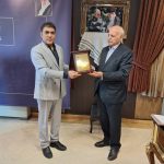 تقدیر رئیس اتاق اصناف ایران از رئیس اتحادیه درودگران مبل و منبت ملایر