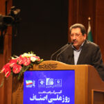 وزیر صمت در آیین روز ملی اصناف خبر داد؛ ماموریت دولت در حمایت از کسب و کارهای خرد 