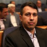 مالیات بر ارزش افزوده از همه صنوف سفره خانوارها را کوچکتر میکند